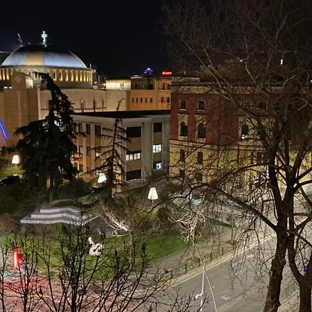 Grand House Tirana